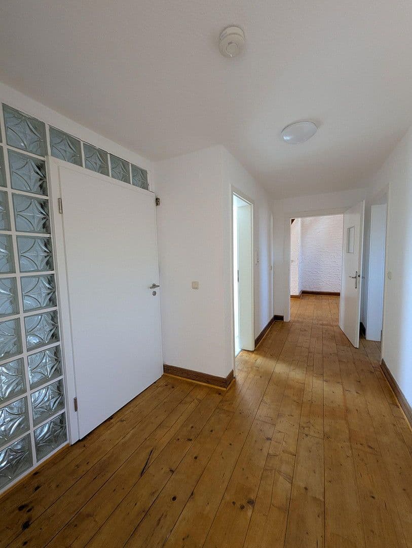 Prodej bytu 4+1 84 m², Schloßstraße 3, Troisdorf, Severní Porýní-Vestfálsko Prodej bytu 4+1 84 m², Schloßstraße 3, Troisdorf, Severní Porýní-Vestfálsko