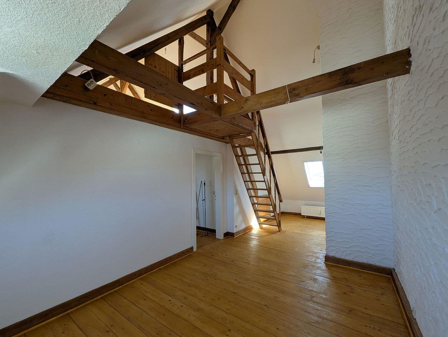 Prodej bytu 4+1 84 m², Schloßstraße 3, Troisdorf, Severní Porýní-Vestfálsko Prodej bytu 4+1 84 m², Schloßstraße 3, Troisdorf, Severní Porýní-Vestfálsko