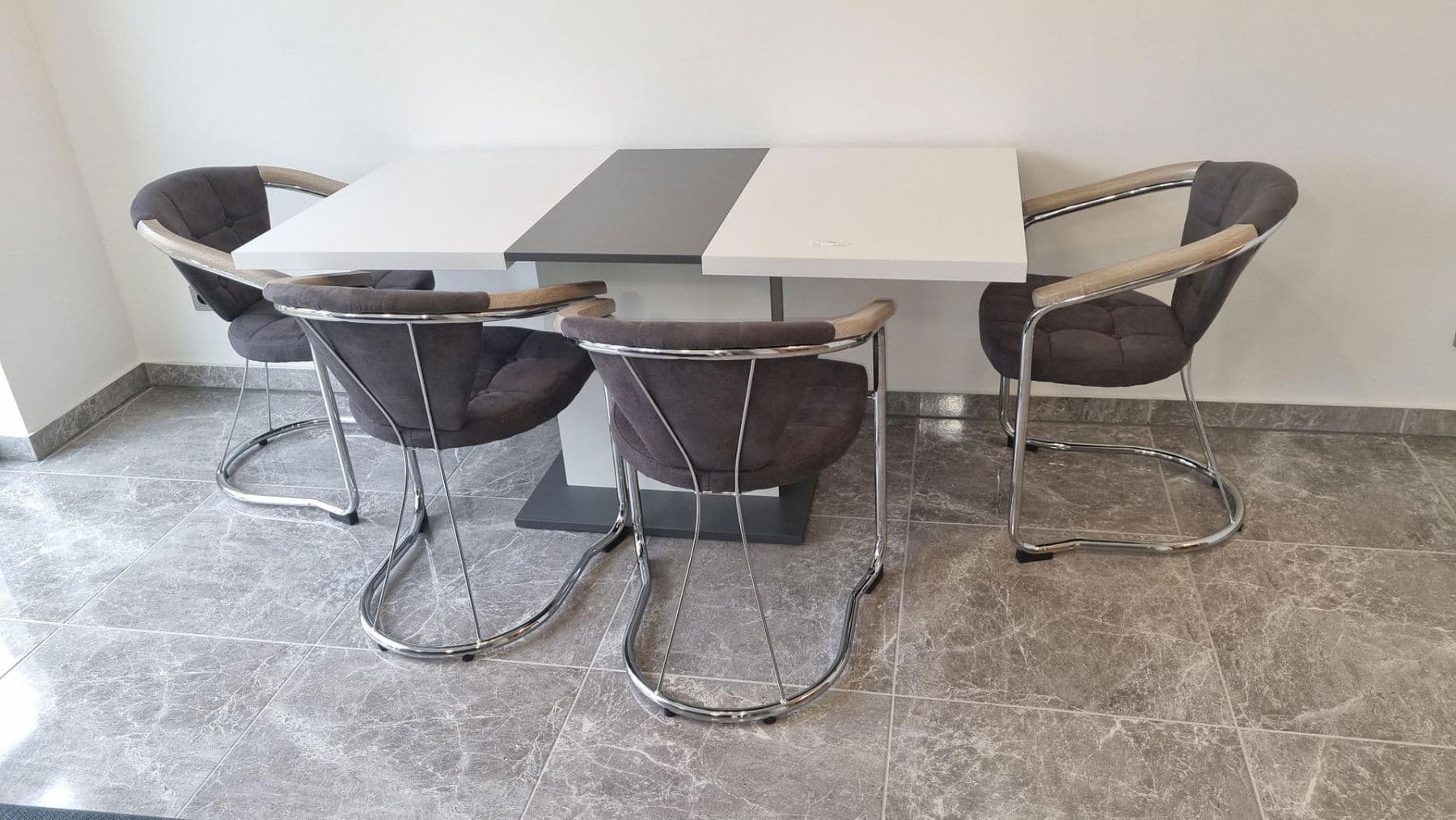 Pronájem domu 102 m², pozemek 579 m², In den Ruthen 19 - 19A, Mühlenbecker Land, Braniborsko Pronájem domu 102 m², pozemek 579 m², In den Ruthen 19 - 19A, Mühlenbecker Land, Braniborsko