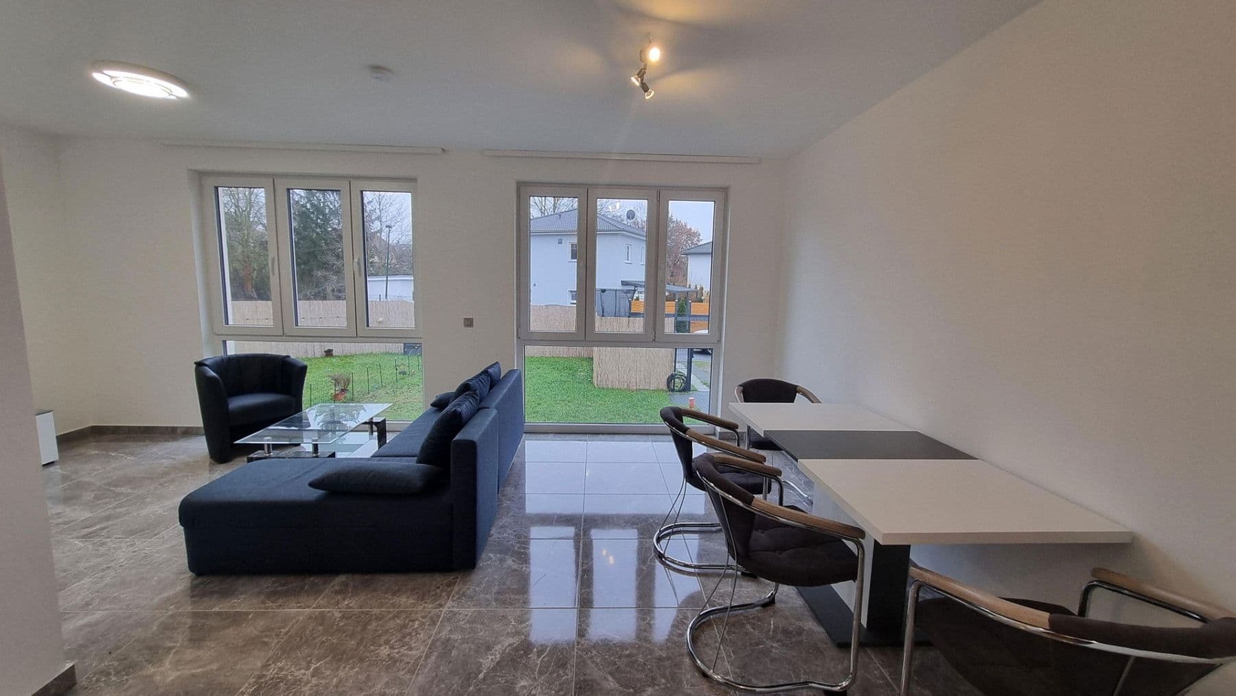 Pronájem domu 102 m², pozemek 579 m², In den Ruthen 19 - 19A, Mühlenbecker Land, Braniborsko Pronájem domu 102 m², pozemek 579 m², In den Ruthen 19 - 19A, Mühlenbecker Land, Braniborsko