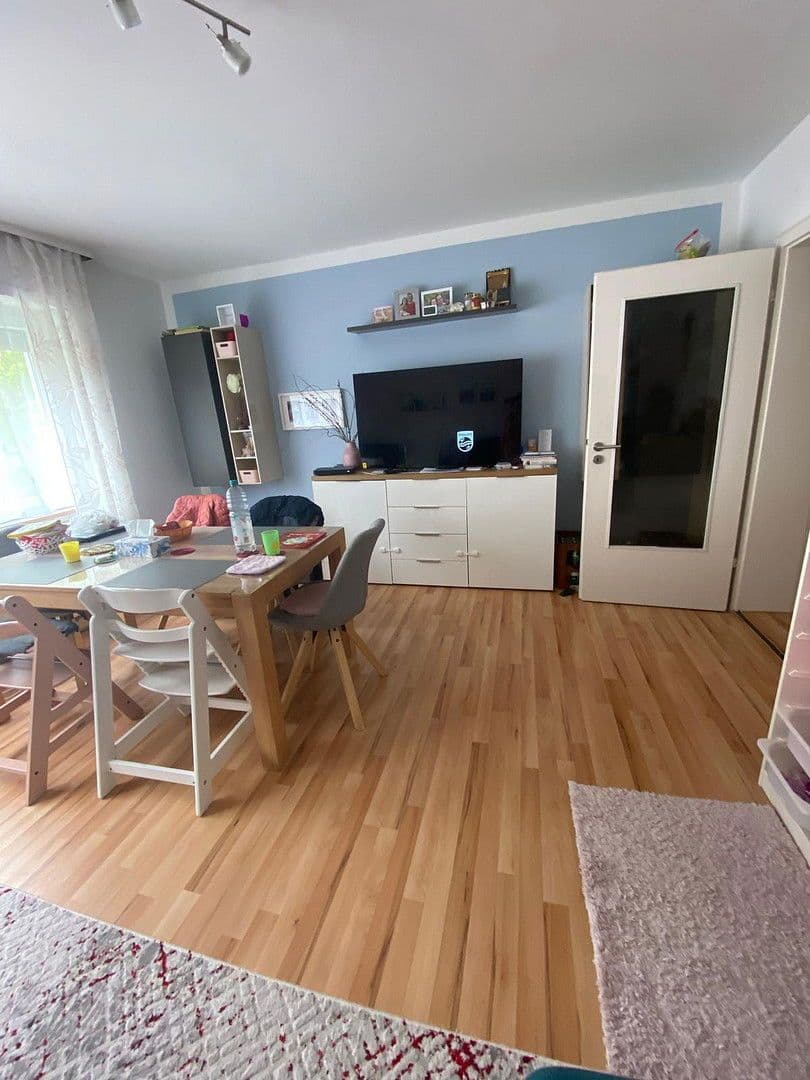 Pronájem bytu 3+kk 85 m², Kaiser-Friedrichstr. 32, Pforzheim, Bádensko-Württembersko Pronájem bytu 3+kk 85 m², Kaiser-Friedrichstr. 32, Pforzheim, Bádensko-Württembersko