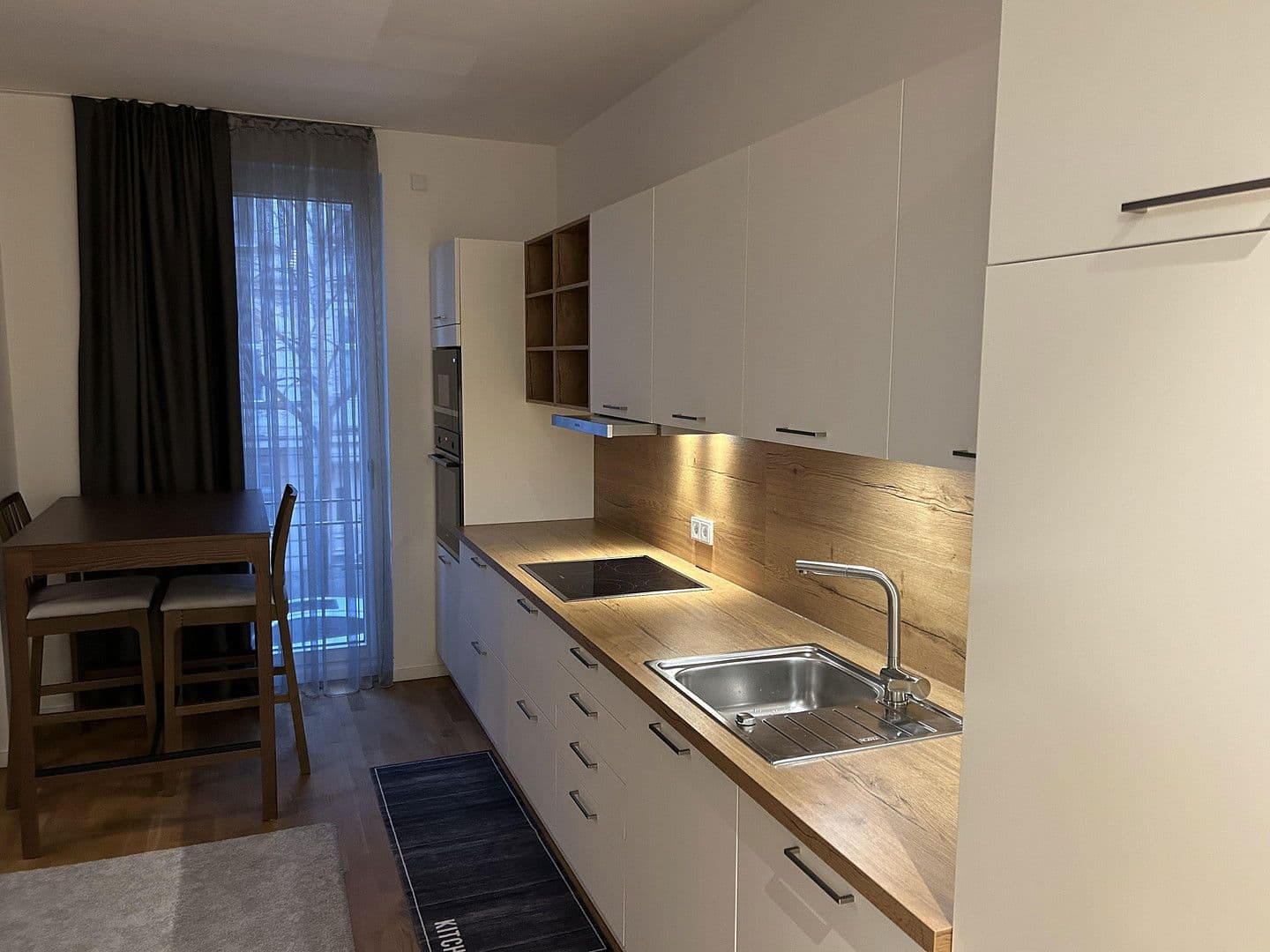 Pronájem bytu 2+1 47 m², Rückertstraße 7, Berlin, Berlín Pronájem bytu 2+1 47 m², Rückertstraße 7, Berlin, Berlín