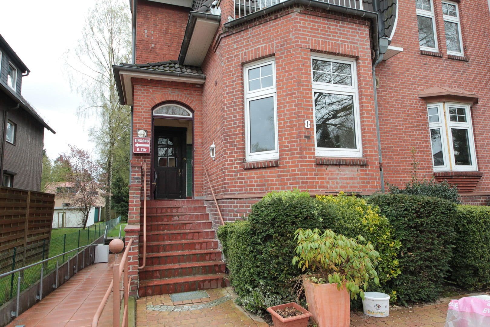 Pronájem bytu 2+1 78 m², Warnemünder Weg 8, Hamburg, Hamburg Pronájem bytu 2+1 78 m², Warnemünder Weg 8, Hamburg, Hamburg