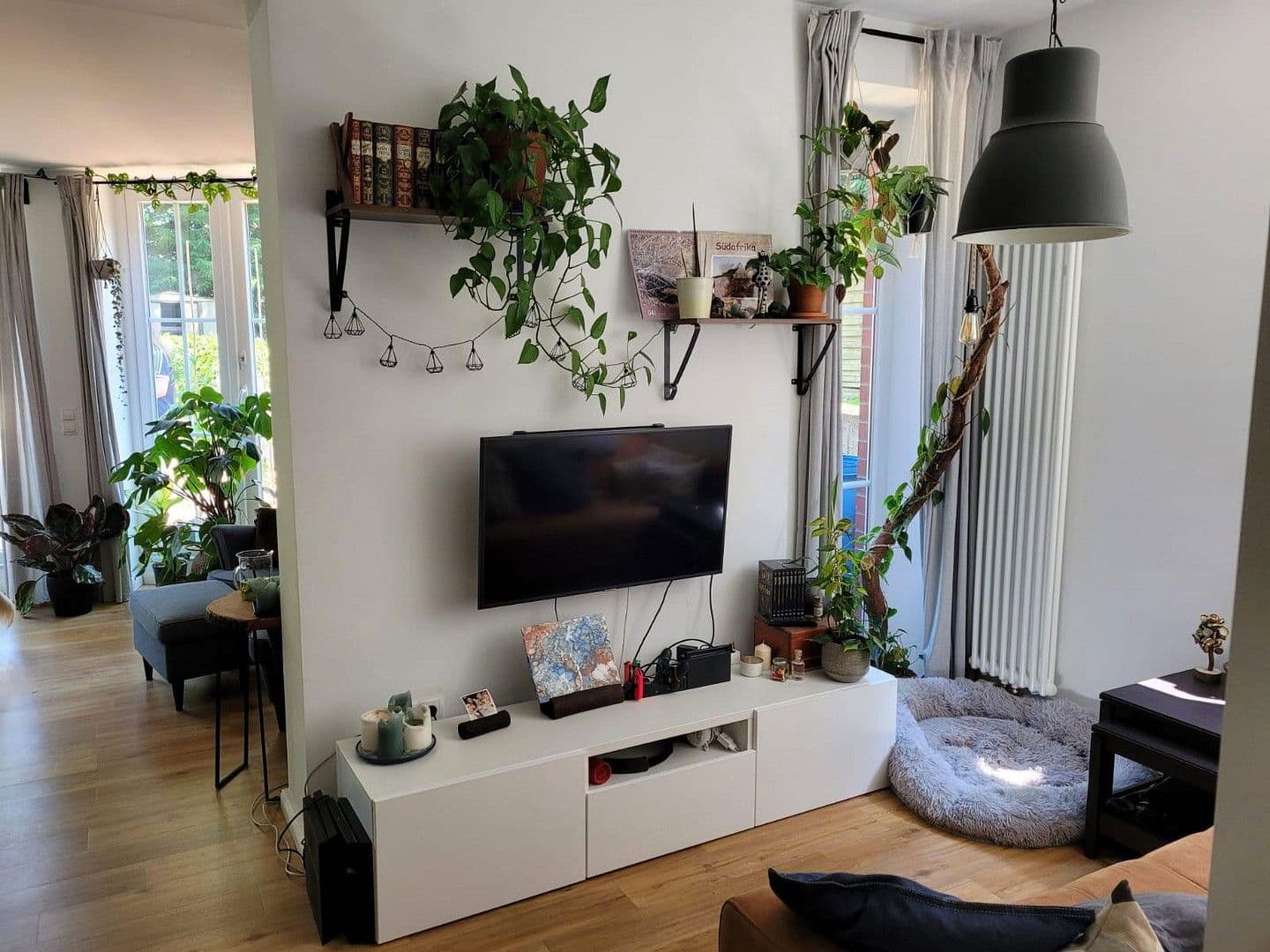 Pronájem bytu 2+1 78 m², Warnemünder Weg 8, Hamburg, Hamburg Pronájem bytu 2+1 78 m², Warnemünder Weg 8, Hamburg, Hamburg