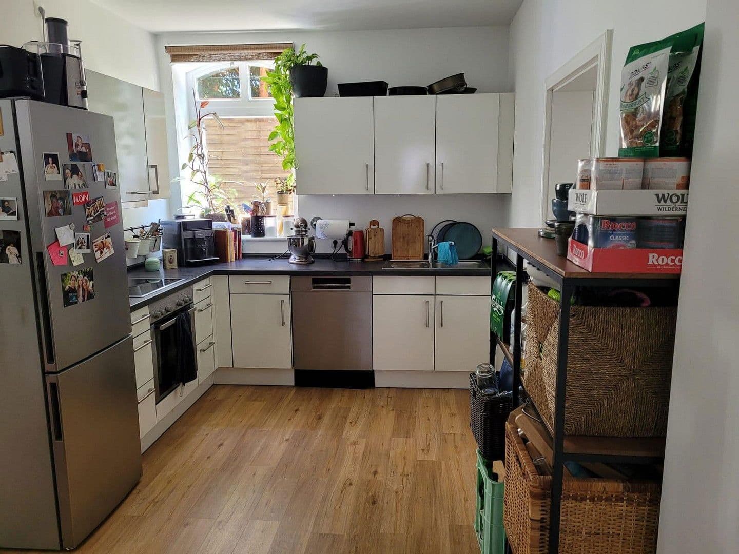 Pronájem bytu 2+1 78 m², Warnemünder Weg 8, Hamburg, Hamburg Pronájem bytu 2+1 78 m², Warnemünder Weg 8, Hamburg, Hamburg