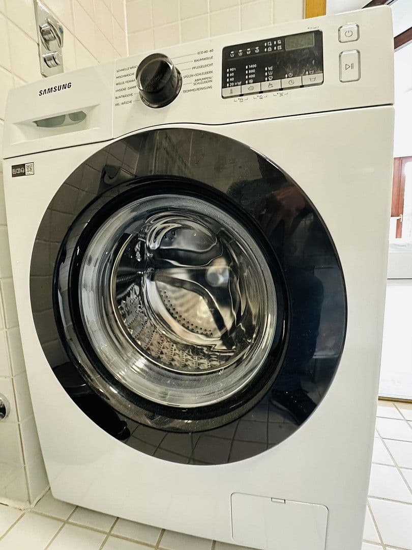 Pronájem bytu 1+kk 40 m², Im Oberen Kienle 71, Stuttgart, Bádensko-Württembersko Pronájem bytu 1+kk 40 m², Im Oberen Kienle 71, Stuttgart, Bádensko-Württembersko