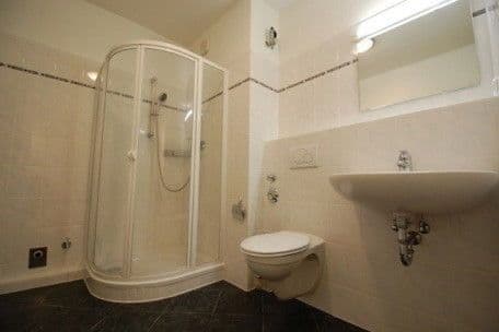 Pronájem bytu 2+1 50 m², Troplowitzstr. 11, Hamburg, Hamburg Pronájem bytu 2+1 50 m², Troplowitzstr. 11, Hamburg, Hamburg