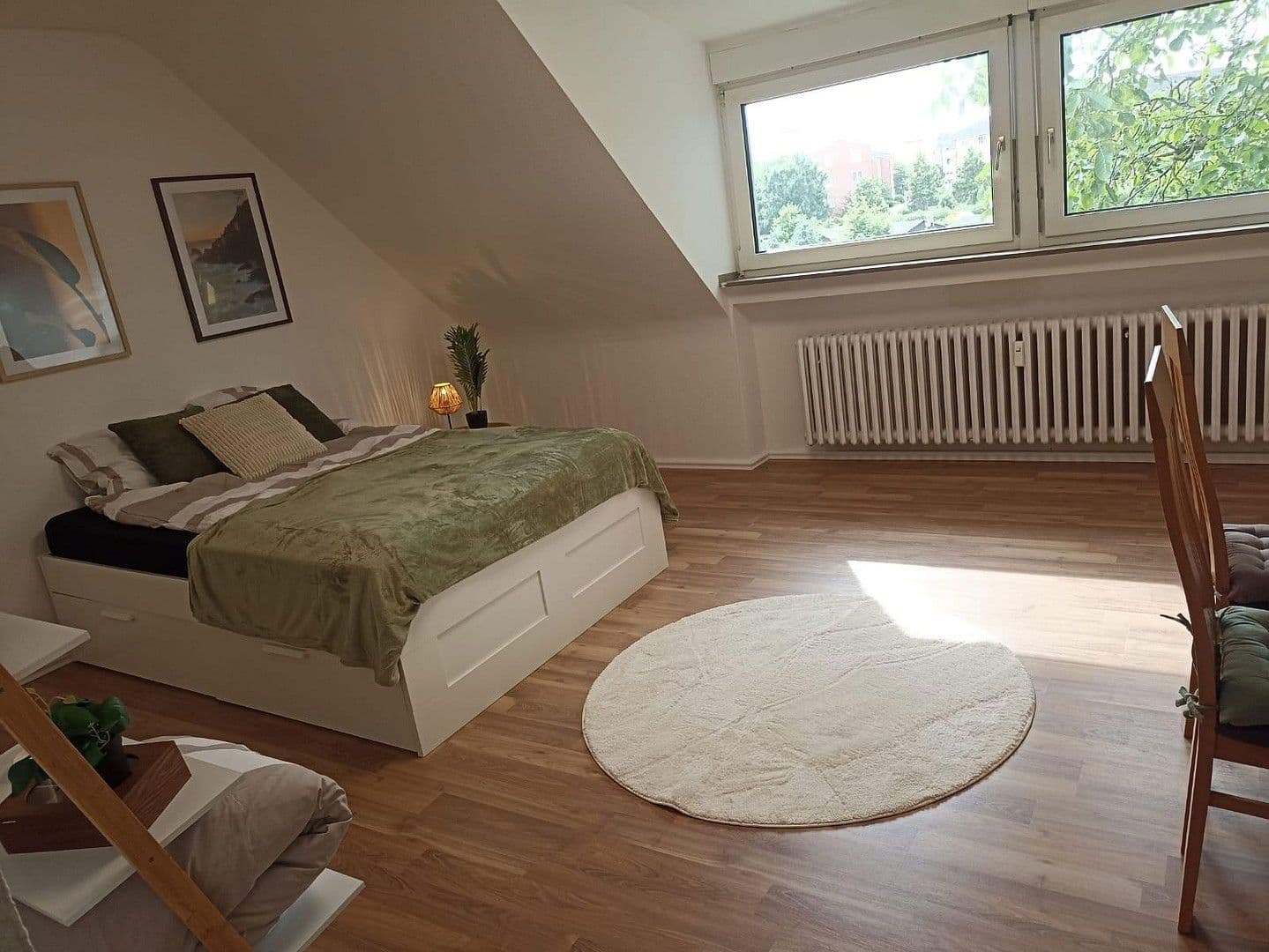 Pronájem bytu 2+1 30 m², Düsseldorf, Severní Porýní-Vestfálsko Pronájem bytu 2+1 30 m², Düsseldorf, Severní Porýní-Vestfálsko