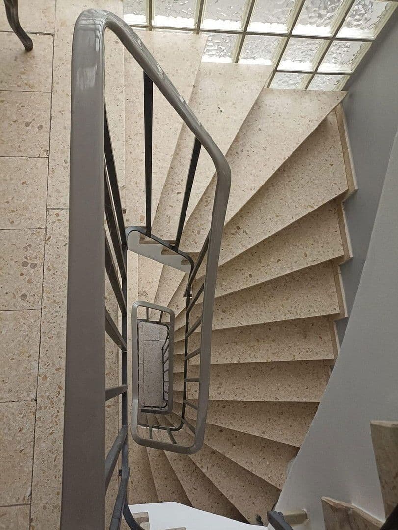 Pronájem bytu 2+1 30 m², Düsseldorf, Severní Porýní-Vestfálsko Pronájem bytu 2+1 30 m², Düsseldorf, Severní Porýní-Vestfálsko