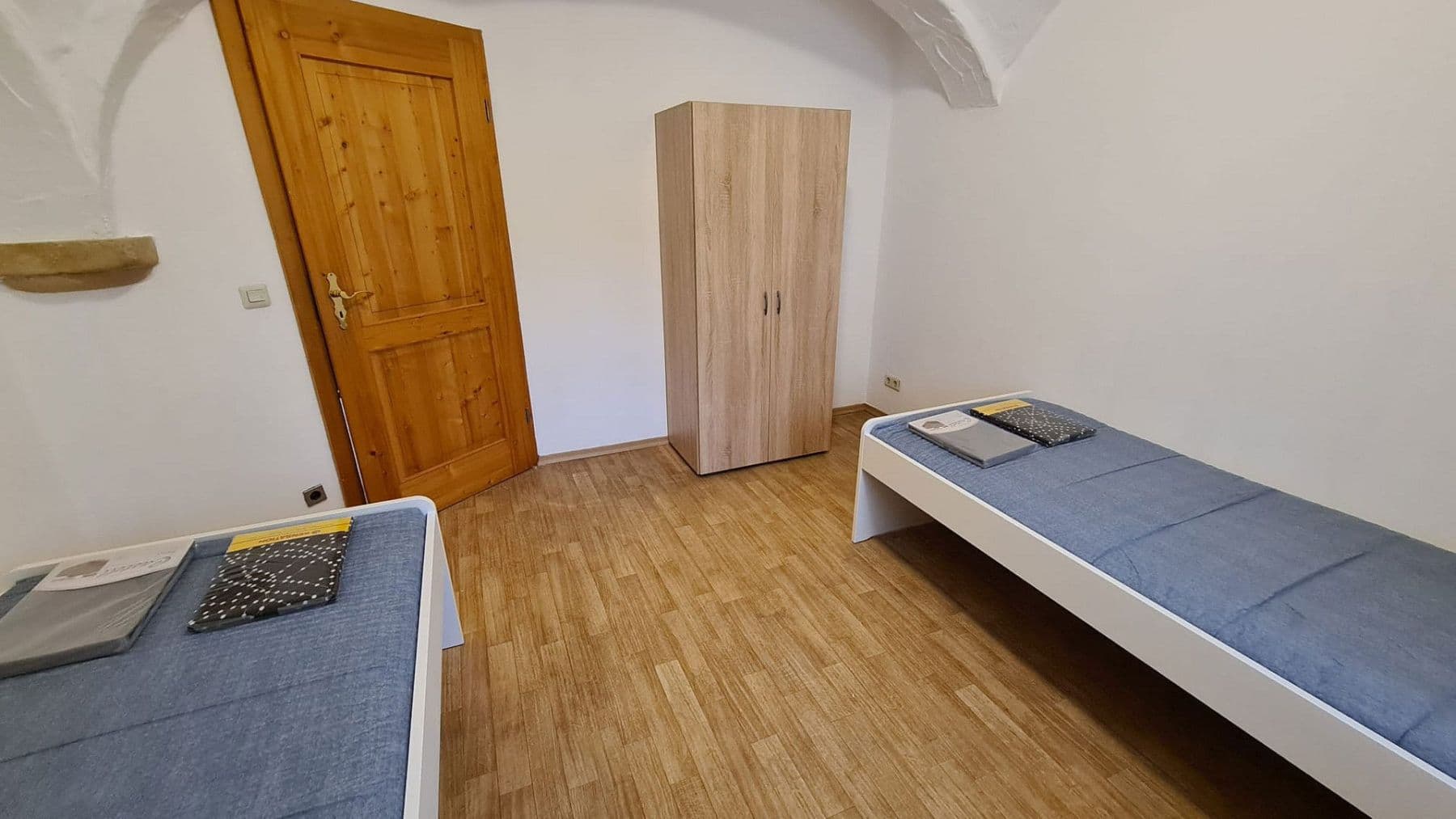 Pronájem domu 250 m², pozemek 500 m², Ingolstadt, Bavorsko Pronájem domu 250 m², pozemek 500 m², Ingolstadt, Bavorsko