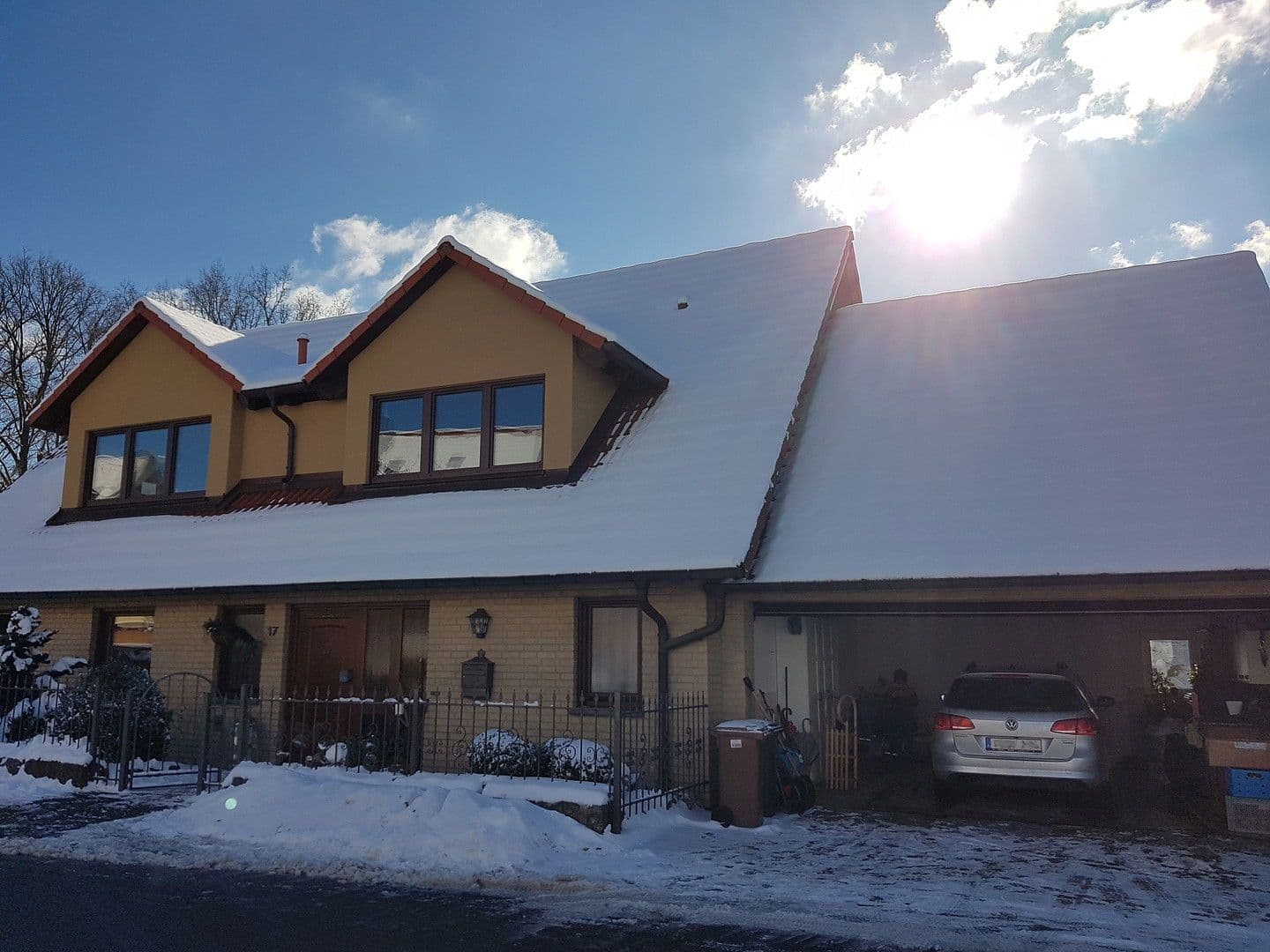 Prodej domu 200 m², pozemek 569 m², Roßtal, Bavorsko Prodej domu 200 m², pozemek 569 m², Roßtal, Bavorsko