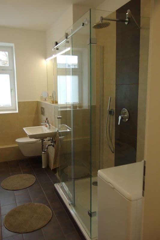 Pronájem bytu 2+1 55 m², Helmholtzstr. 21, Leipzig, Sasko Pronájem bytu 2+1 55 m², Helmholtzstr. 21, Leipzig, Sasko