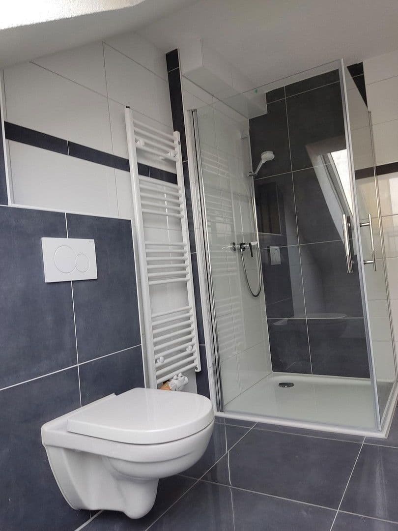 Pronájem bytu 4+kk 119 m², Bad Rappenau, Bádensko-Württembersko Pronájem bytu 4+kk 119 m², Bad Rappenau, Bádensko-Württembersko