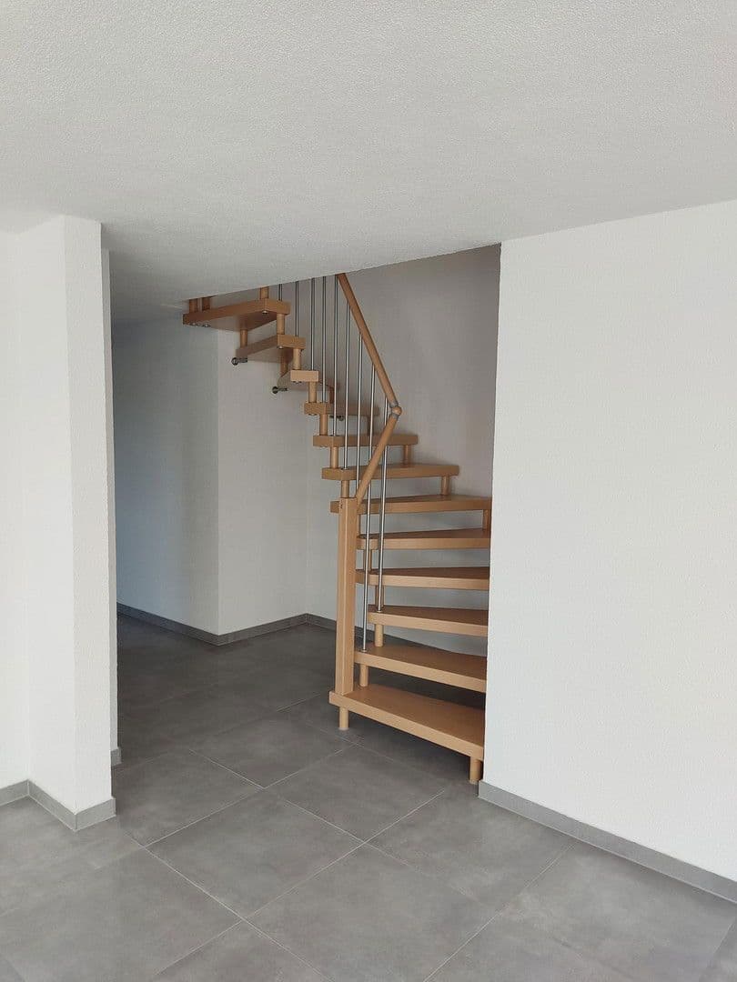 Pronájem bytu 4+kk 119 m², Bad Rappenau, Bádensko-Württembersko Pronájem bytu 4+kk 119 m², Bad Rappenau, Bádensko-Württembersko