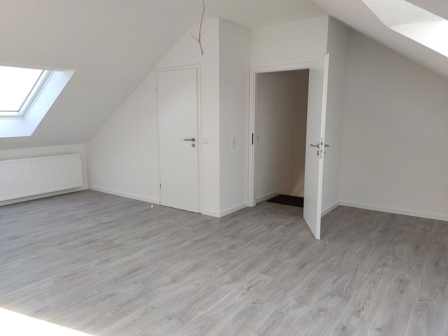 Pronájem bytu 4+kk 119 m², Bad Rappenau, Bádensko-Württembersko Pronájem bytu 4+kk 119 m², Bad Rappenau, Bádensko-Württembersko