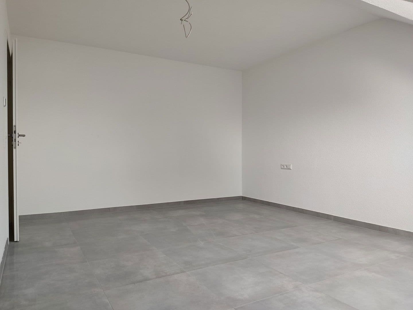 Pronájem bytu 4+kk 119 m², Bad Rappenau, Bádensko-Württembersko Pronájem bytu 4+kk 119 m², Bad Rappenau, Bádensko-Württembersko