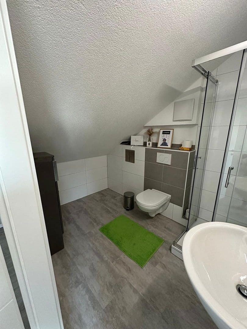 Pronájem bytu 4+kk 119 m², Bad Rappenau, Bádensko-Württembersko Pronájem bytu 4+kk 119 m², Bad Rappenau, Bádensko-Württembersko