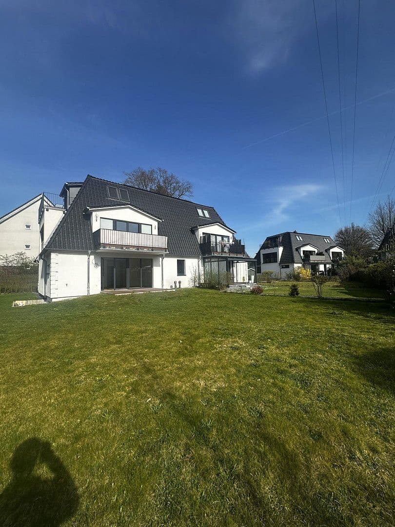 Pronájem bytu 4+1 125 m², Hamburg, Hamburg Pronájem bytu 4+1 125 m², Hamburg, Hamburg