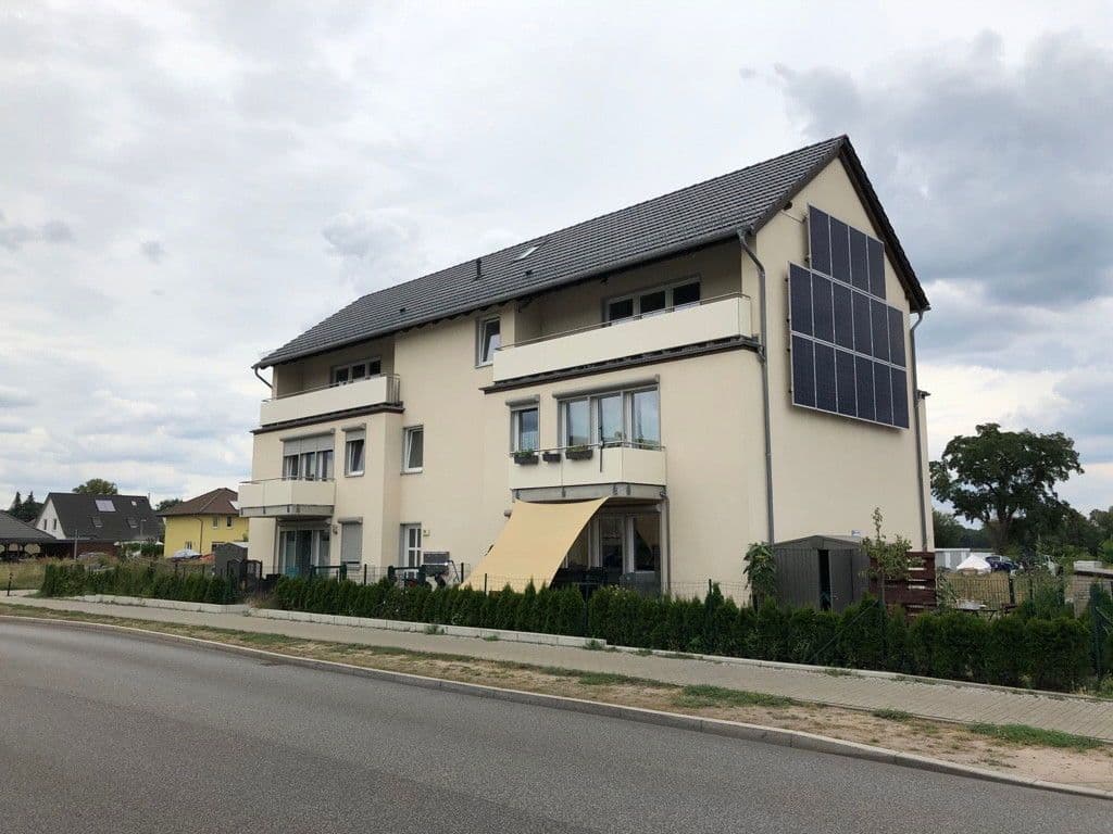 Pronájem bytu 1+1 85 m², Eisenbahnstraße 38, Werder (Havel), Braniborsko Pronájem bytu 1+1 85 m², Eisenbahnstraße 38, Werder (Havel), Braniborsko