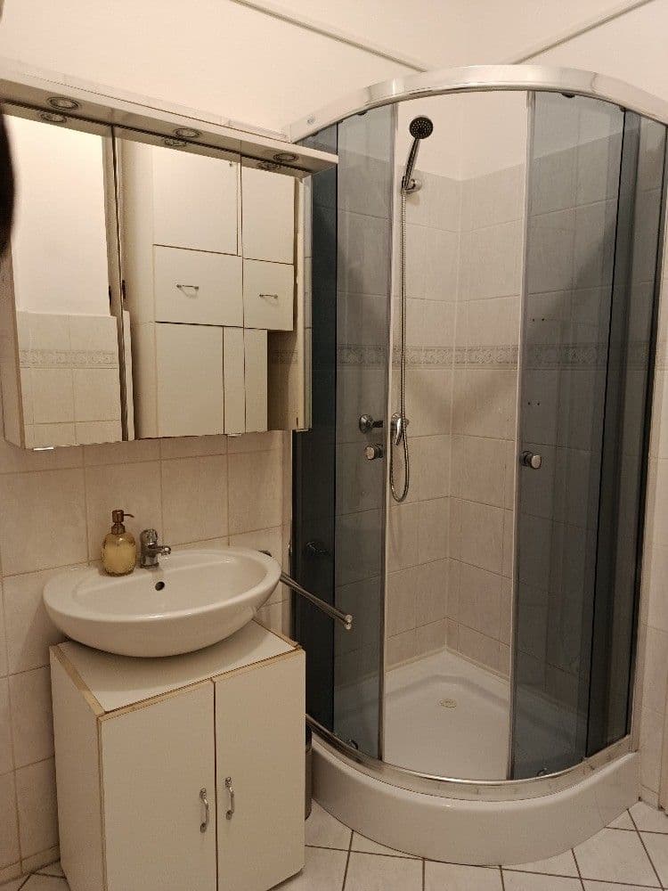 Pronájem bytu 2+1 66 m², Nákladní, Karlovy Vary, Karlovarský kraj Pronájem bytu 2+1 66 m², Nákladní, Karlovy Vary, Karlovarský kraj
