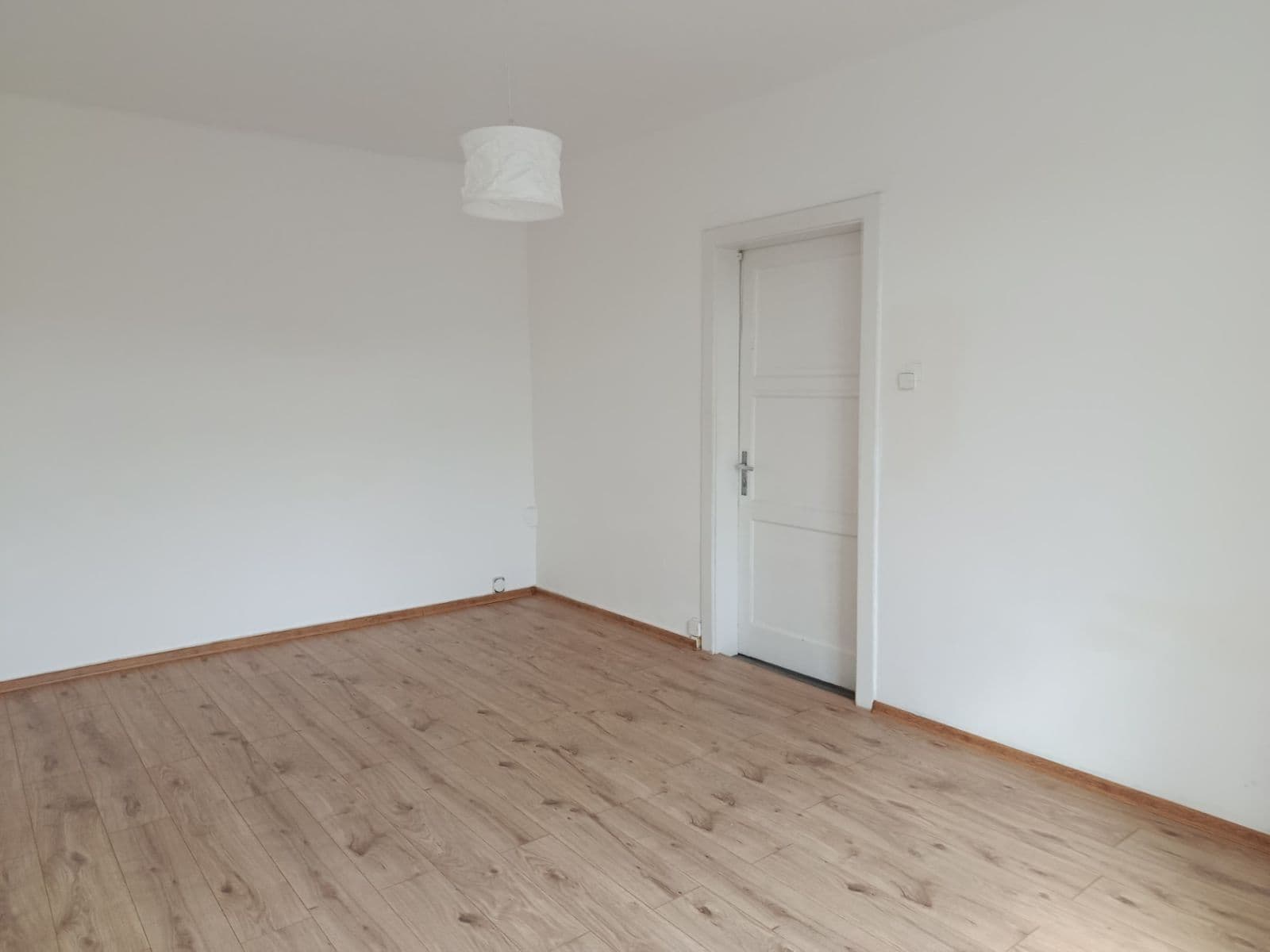 Pronájem bytu 2+1 66 m², Nákladní, Karlovy Vary, Karlovarský kraj Pronájem bytu 2+1 66 m², Nákladní, Karlovy Vary, Karlovarský kraj