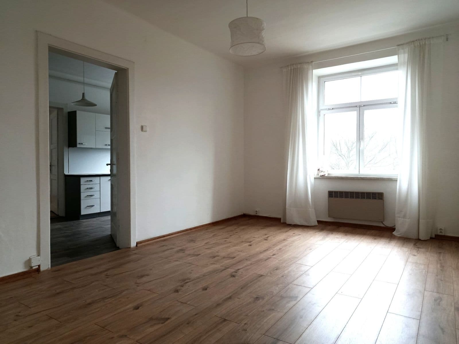 Pronájem bytu 2+1 66 m², Nákladní, Karlovy Vary, Karlovarský kraj Pronájem bytu 2+1 66 m², Nákladní, Karlovy Vary, Karlovarský kraj