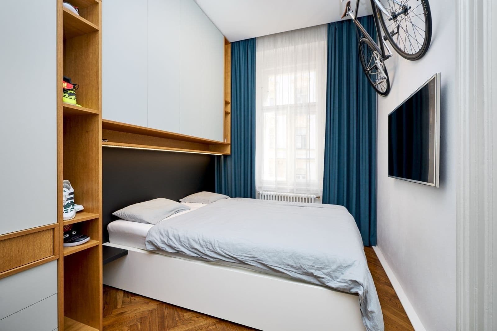 Pronájem bytu 2+1 51 m², Janovského, Praha, Praha Pronájem bytu 2+1 51 m², Janovského, Praha, Praha