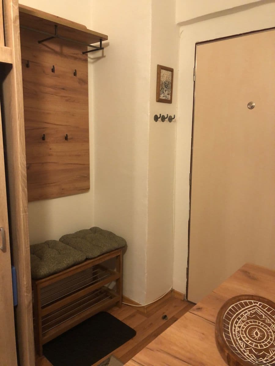 Pronájem bytu 2+1 62 m², Pivovarnická, Praha, Praha Pronájem bytu 2+1 62 m², Pivovarnická, Praha, Praha