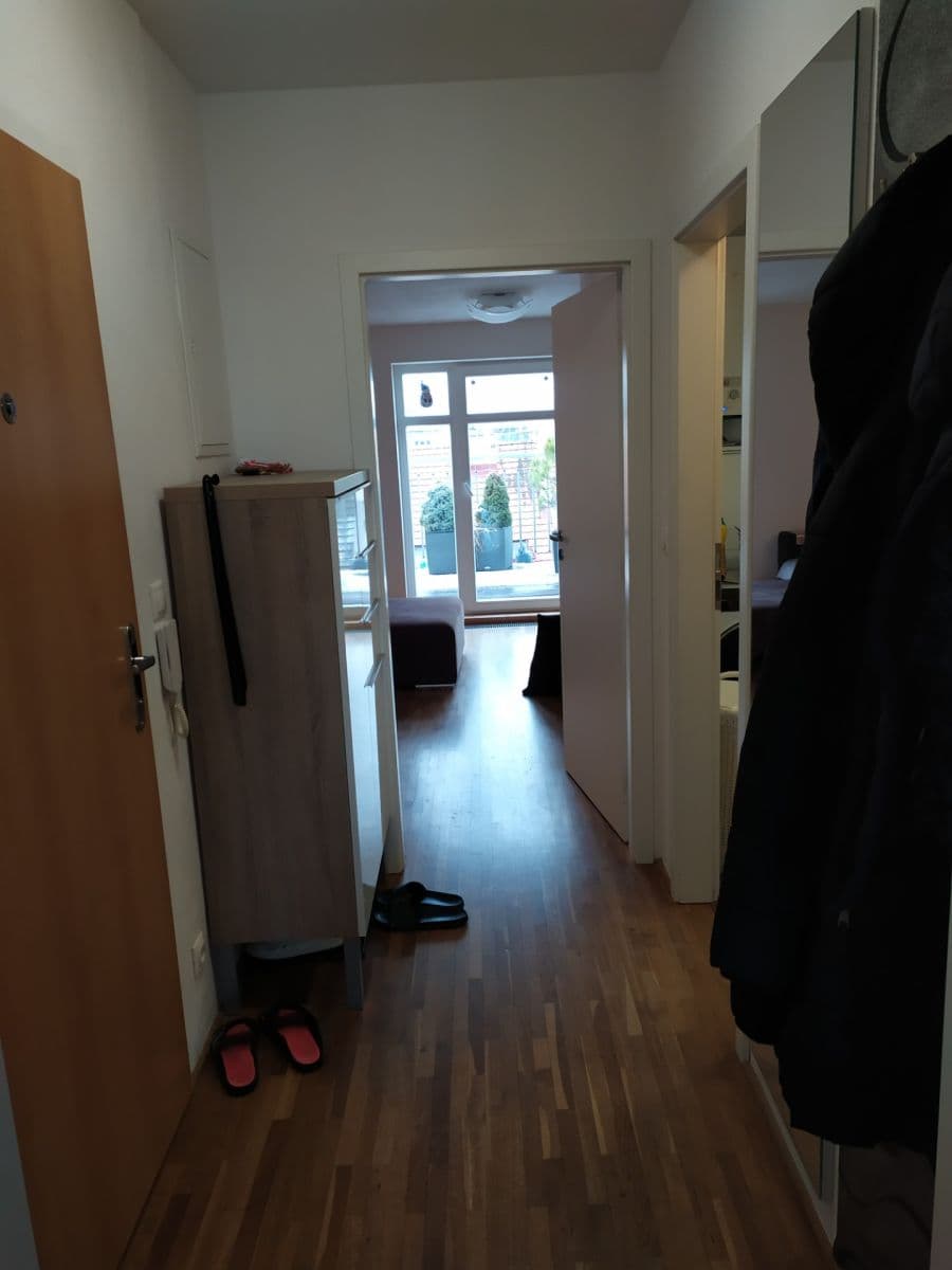 Pronájem bytu 2+kk 58 m², Přístavní, Praha, Praha Pronájem bytu 2+kk 58 m², Přístavní, Praha, Praha