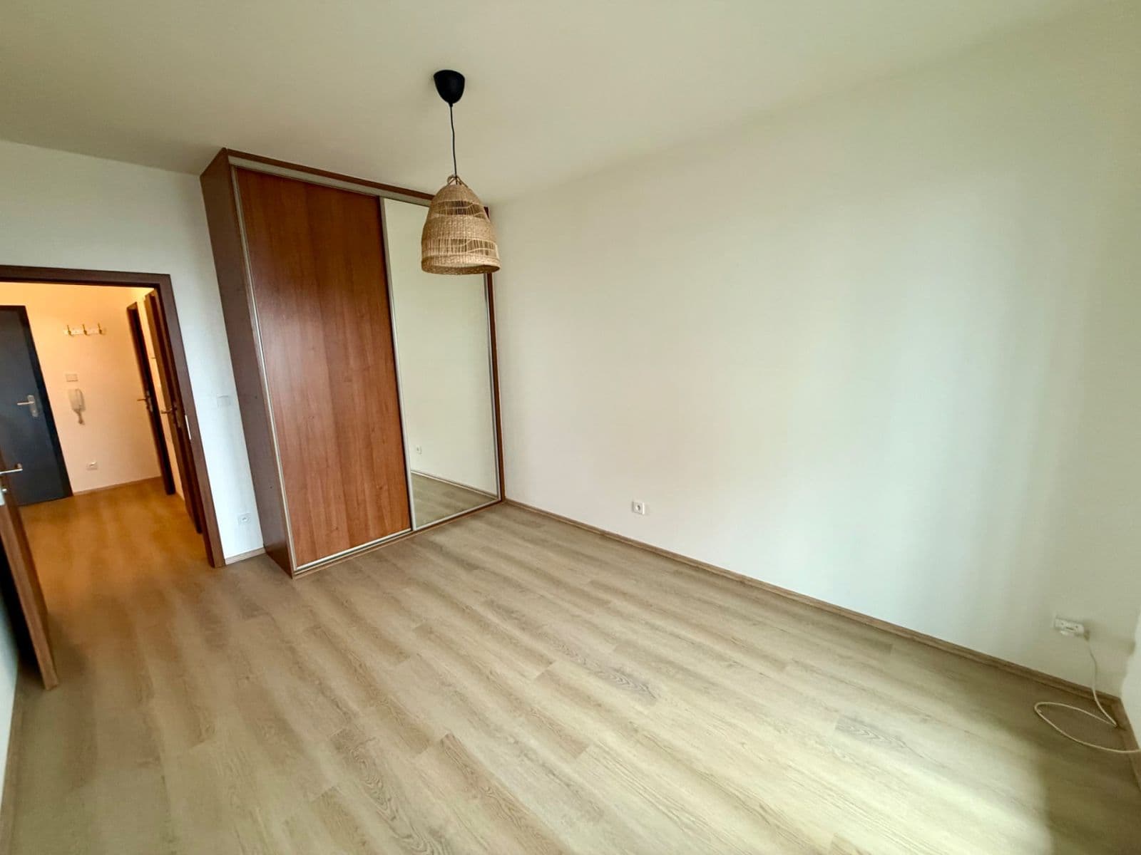 Pronájem bytu 2+kk 57 m², Počernická, Praha, Praha Pronájem bytu 2+kk 57 m², Počernická, Praha, Praha