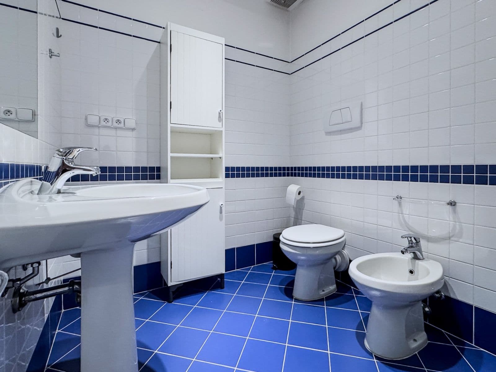 Pronájem bytu 105 m², Anny Letenské, Praha, Praha Pronájem bytu 105 m², Anny Letenské, Praha, Praha