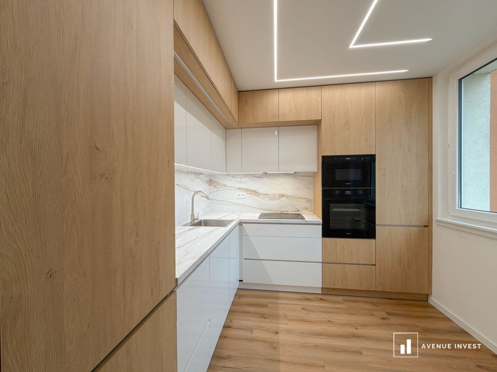 Prodej bytu 4+1 81 m², Okružní, Zlín, Zlínský kraj Prodej bytu 4+1 81 m², Okružní, Zlín, Zlínský kraj