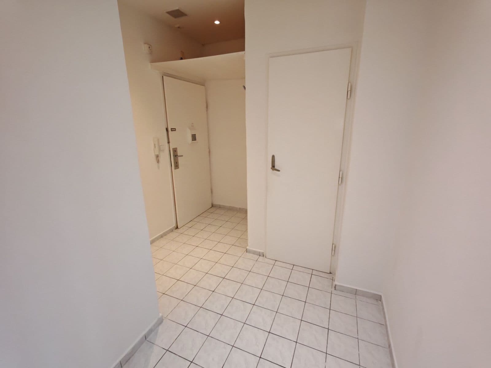 Pronájem bytu 2+kk 52 m², Kralická, Praha, Praha Pronájem bytu 2+kk 52 m², Kralická, Praha, Praha