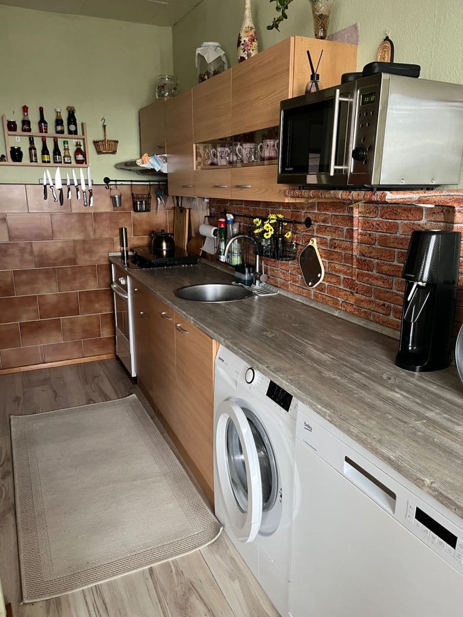 Prodej bytu 3+1 81 m², Bellušova, Praha, Praha Prodej bytu 3+1 81 m², Bellušova, Praha, Praha