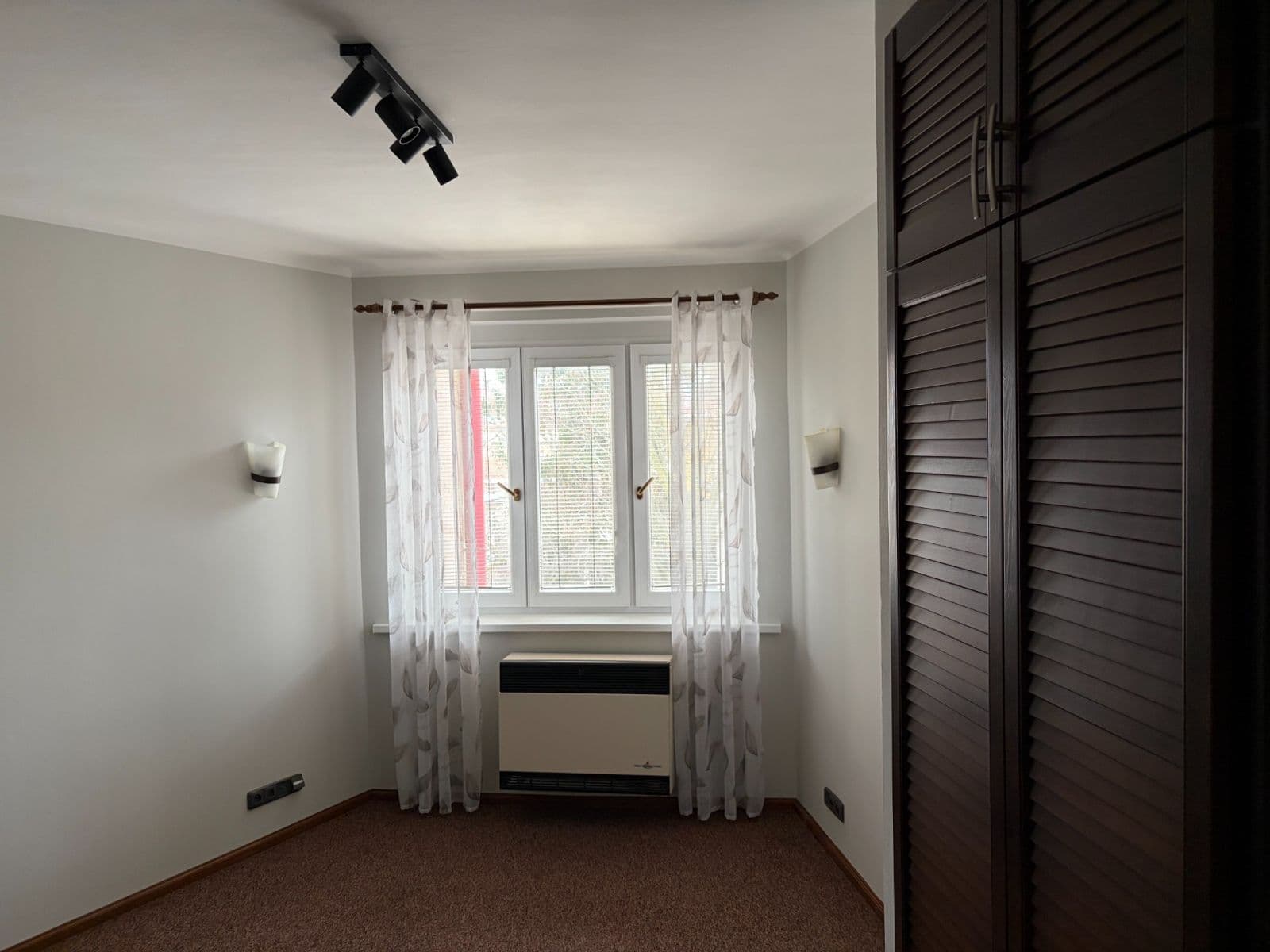 Pronájem bytu 1+kk 25 m², Žateckých, Praha, Praha Pronájem bytu 1+kk 25 m², Žateckých, Praha, Praha