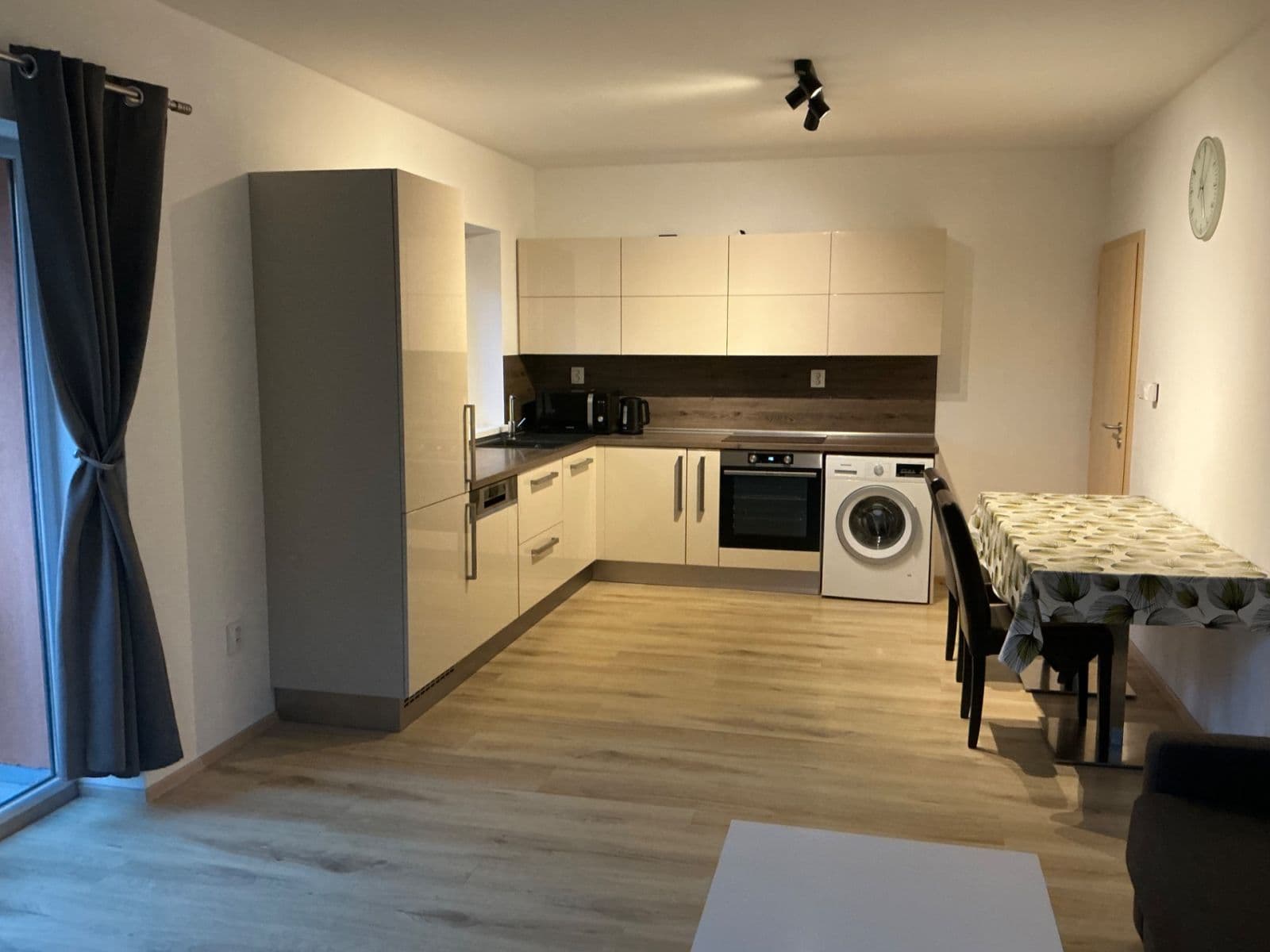 Prodej bytu 2+kk 52 m², Lipová-lázně, Olomoucký kraj Prodej bytu 2+kk 52 m², Lipová-lázně, Olomoucký kraj