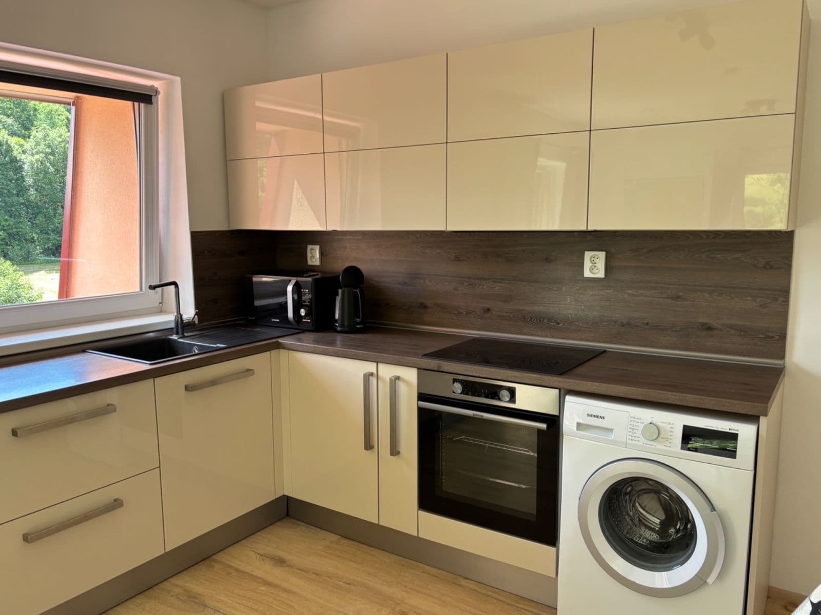 Prodej bytu 2+kk 52 m², Lipová-lázně, Olomoucký kraj Prodej bytu 2+kk 52 m², Lipová-lázně, Olomoucký kraj