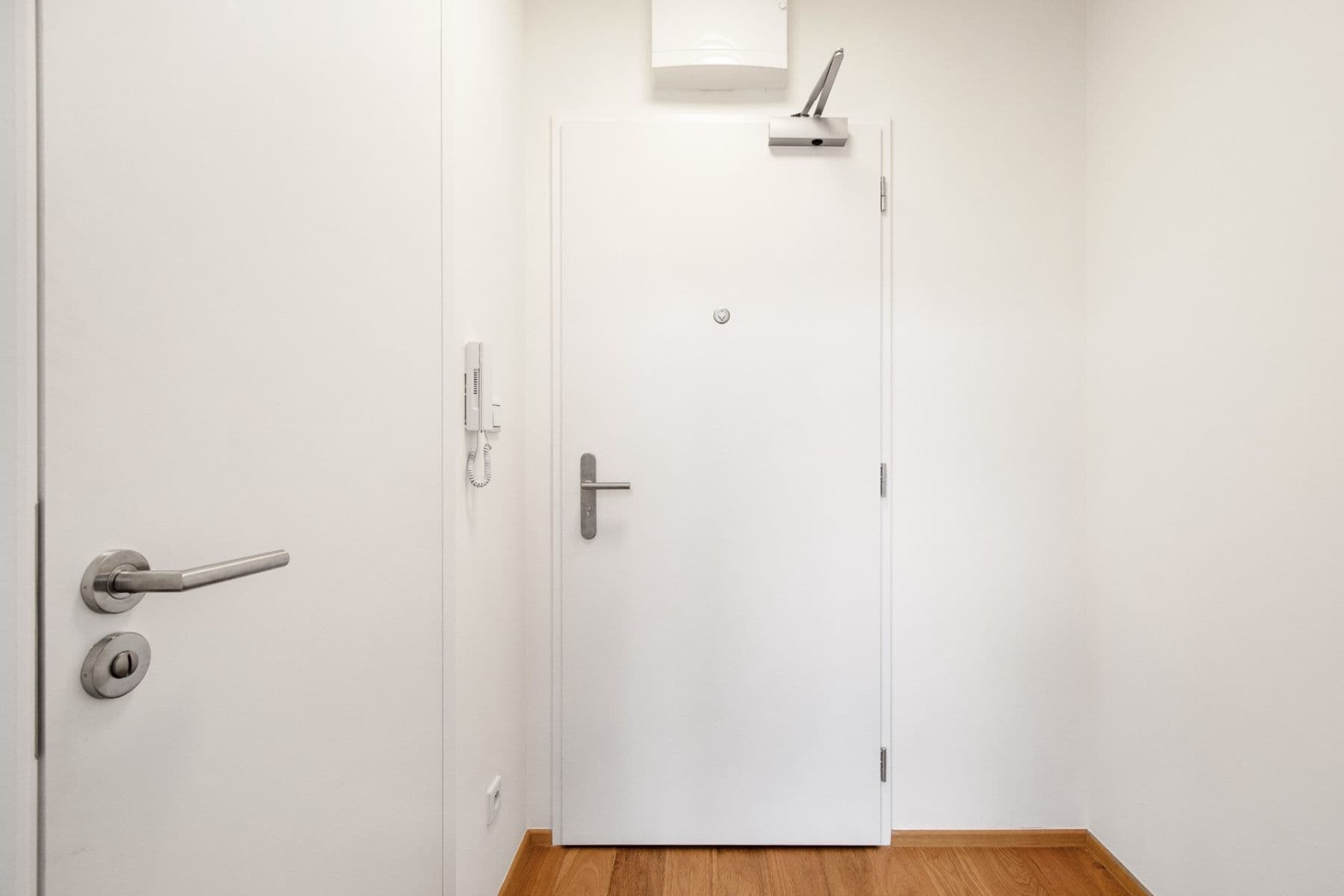 Pronájem bytu 2+kk 37 m², Perucká, Praha, Praha Pronájem bytu 2+kk 37 m², Perucká, Praha, Praha