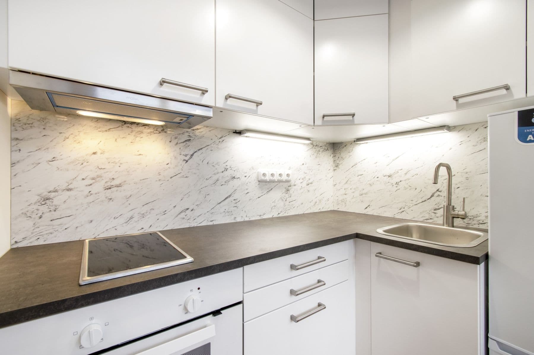 Pronájem bytu 2+kk 37 m², Perucká, Praha, Praha Pronájem bytu 2+kk 37 m², Perucká, Praha, Praha