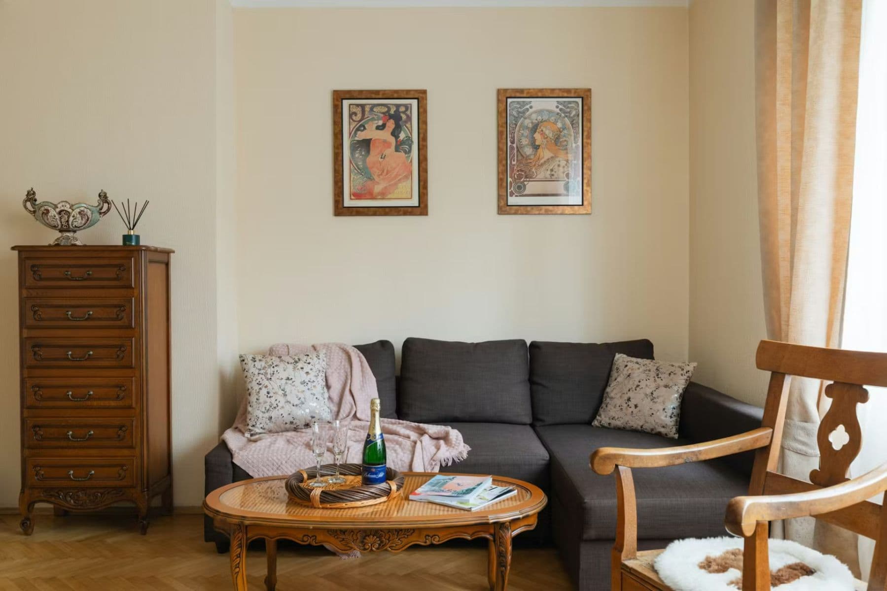 Pronájem bytu 2+1 65 m², Kozí, Praha, Praha Pronájem bytu 2+1 65 m², Kozí, Praha, Praha