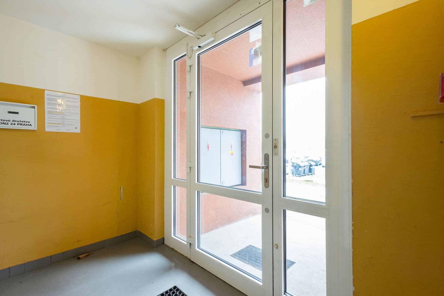 Prodej bytu 3+1 82 m², Bronzová, Praha, Praha Prodej bytu 3+1 82 m², Bronzová, Praha, Praha