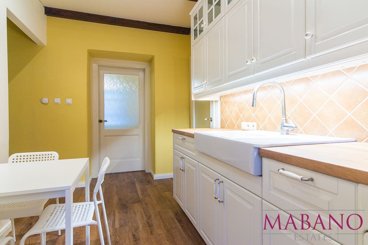 Pronájem bytu 3+1 17 m², Sudoměřská, Praha, Praha Pronájem bytu 3+1 17 m², Sudoměřská, Praha, Praha