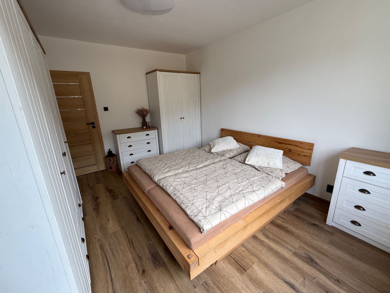 Prodej bytu 3+1 81 m², Saská, Děčín, Ústecký kraj Prodej bytu 3+1 81 m², Saská, Děčín, Ústecký kraj