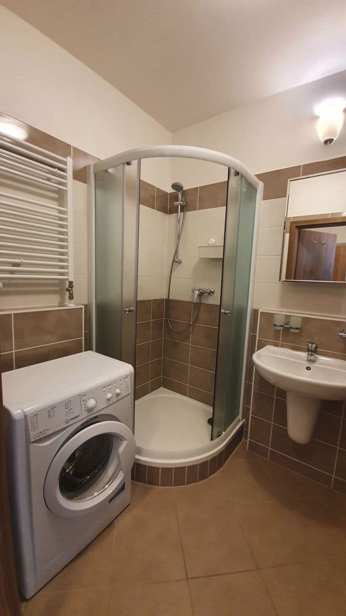 Pronájem bytu 1+kk 33 m², Davidovičova, Praha, Praha Pronájem bytu 1+kk 33 m², Davidovičova, Praha, Praha