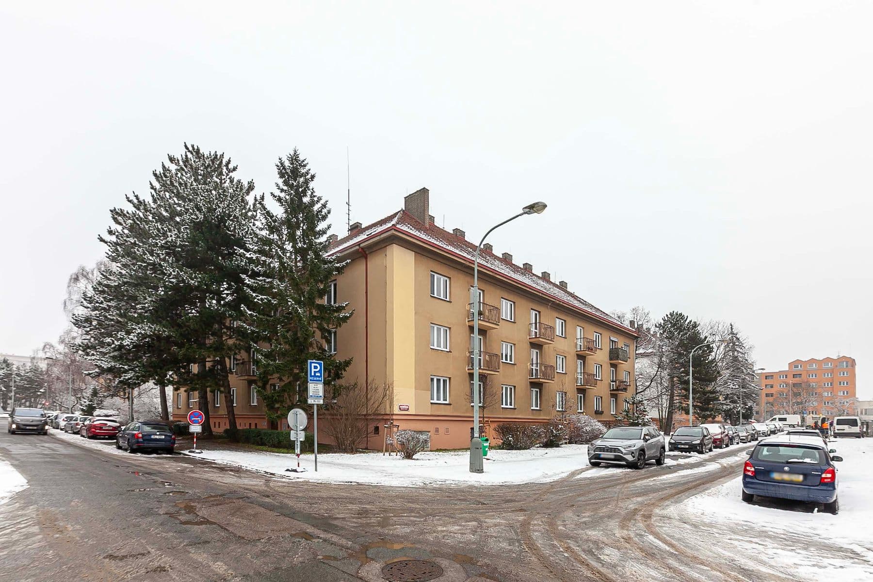 Prodej bytu 3+1 97 m², Březiněveská, Praha, Praha Prodej bytu 3+1 97 m², Březiněveská, Praha, Praha