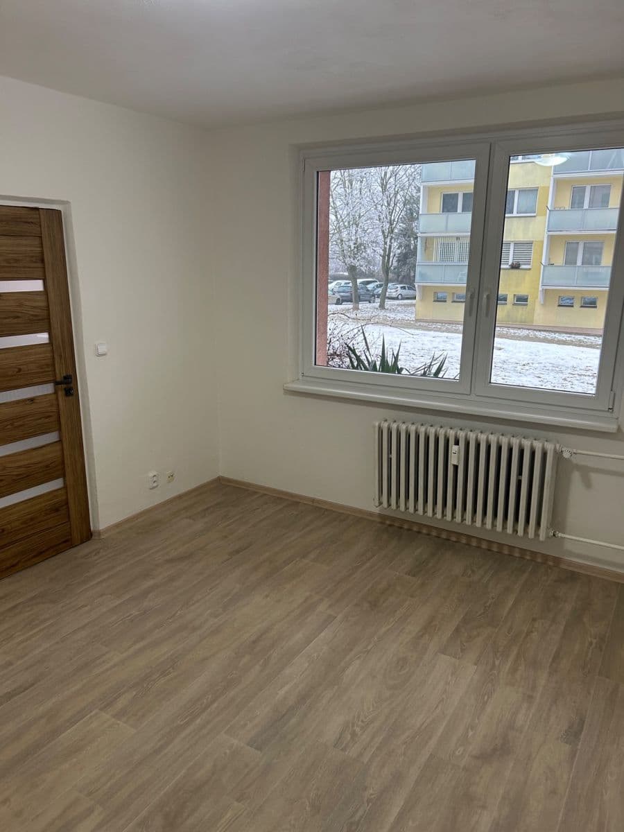 Pronájem bytu 2+1 54 m², C. Boudy, Třebíč, Kraj Vysočina Pronájem bytu 2+1 54 m², C. Boudy, Třebíč, Kraj Vysočina