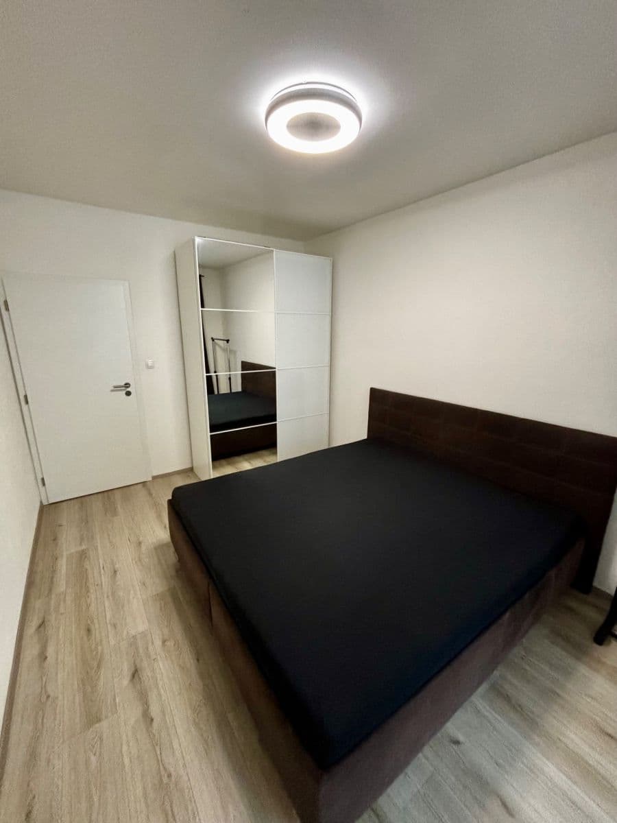 Pronájem bytu 2+kk 55 m², K Zelené louce, Plzeň, Plzeňský kraj Pronájem bytu 2+kk 55 m², K Zelené louce, Plzeň, Plzeňský kraj