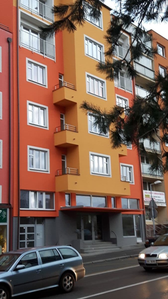 Pronájem bytu 2+kk 55 m², Antonína Kaliny, Kolín, Středočeský kraj Pronájem bytu 2+kk 55 m², Antonína Kaliny, Kolín, Středočeský kraj