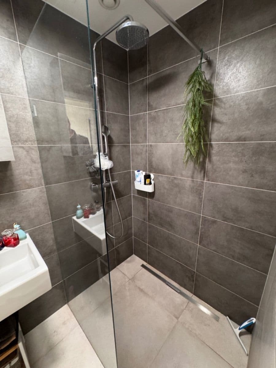 Pronájem bytu 2+kk 58 m², Michelangelova, Praha, Praha Pronájem bytu 2+kk 58 m², Michelangelova, Praha, Praha