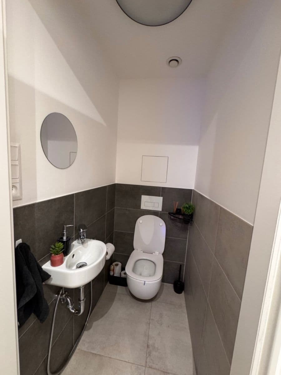 Pronájem bytu 2+kk 58 m², Michelangelova, Praha, Praha Pronájem bytu 2+kk 58 m², Michelangelova, Praha, Praha